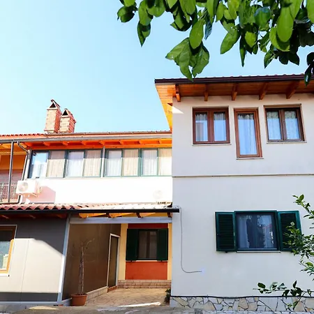 Casa La Pieve * Berat