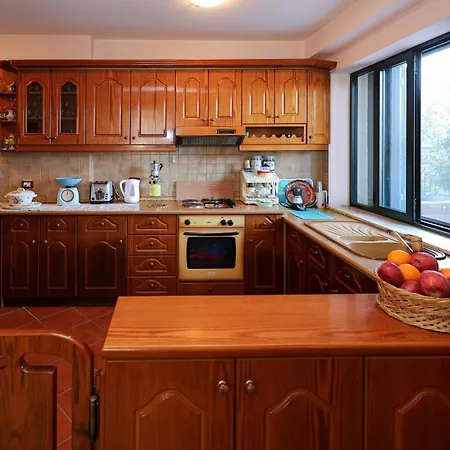 Casa La Pieve * Μπεράτ